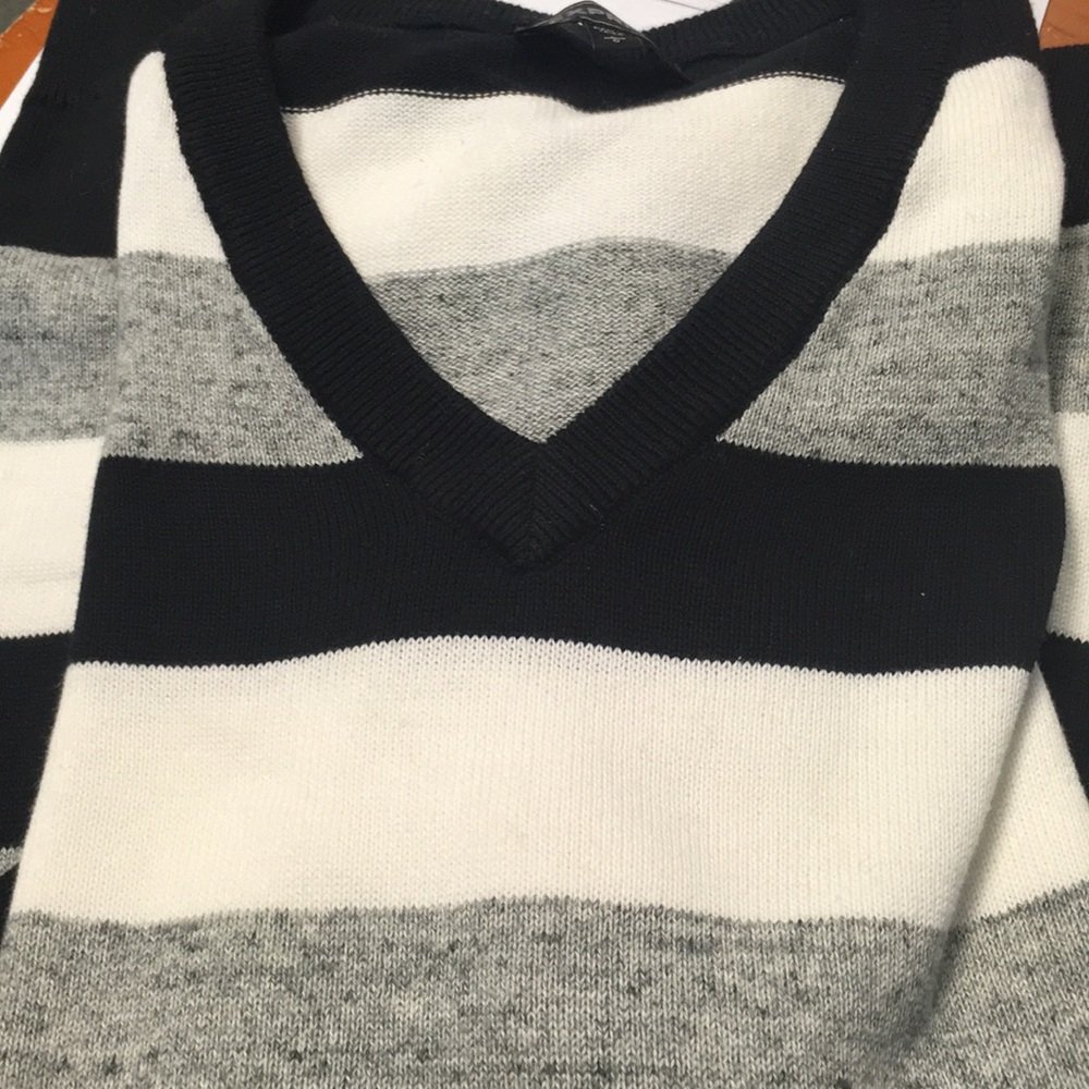 Men's sweater